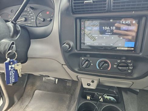 Used 1999 Ford Ranger 2WD Regular Cab image 15