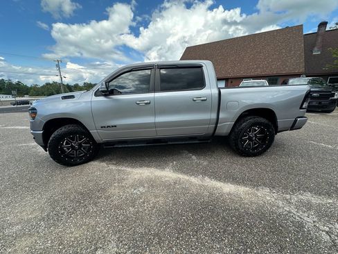 Used 2020 RAM 1500 Big Horn AWD/4WD image 2