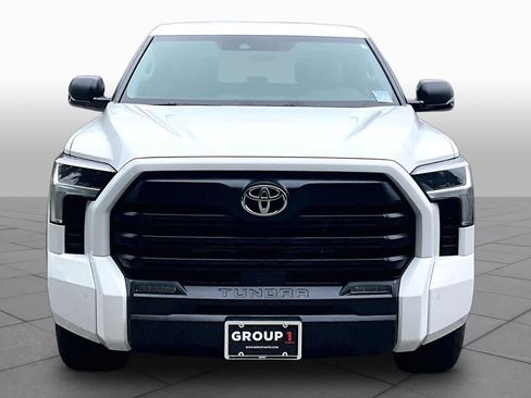 Used 2024 Toyota Tundra SR5 w/ SR5 Convenience Package AWD/4WD image 4