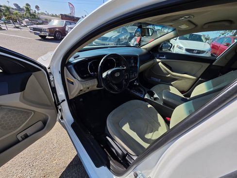 Used 2012 Kia Optima Hybrid FWD image 21