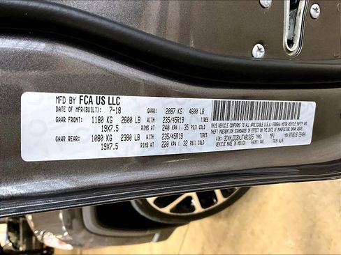 Used 2018 Jeep Compass Limited image 37