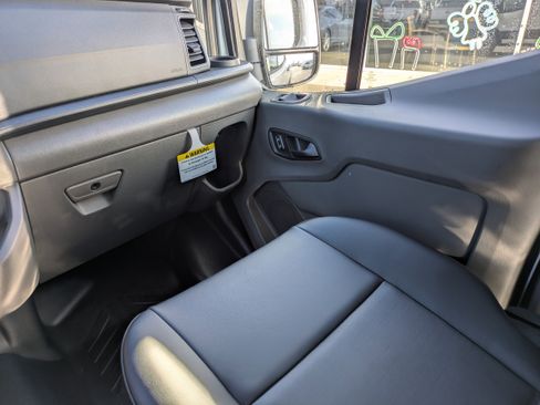 New 2026 Ford Transit 150 Low Roof image 17