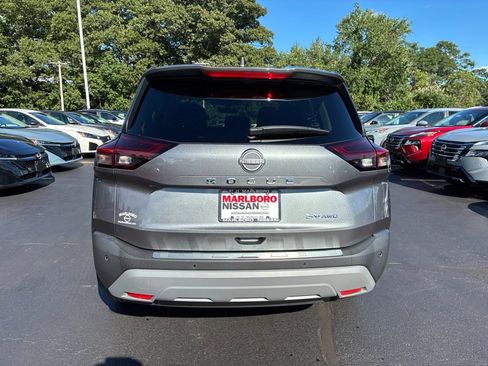 Certified 2023 Nissan Rogue SV w/ SV Premium B Package AWD/4WD image 6