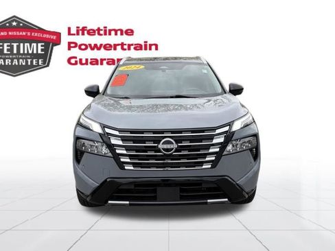 Certified 2024 Nissan Rogue Platinum w/ Platinum Premium Package image 11