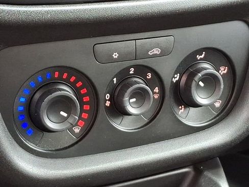 Used 2022 RAM ProMaster City Tradesman image 15