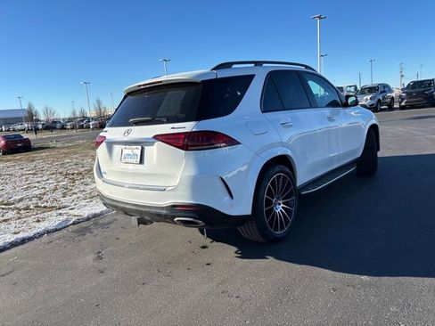 Used 2020 Mercedes-Benz GLE 450 4MATIC image 3