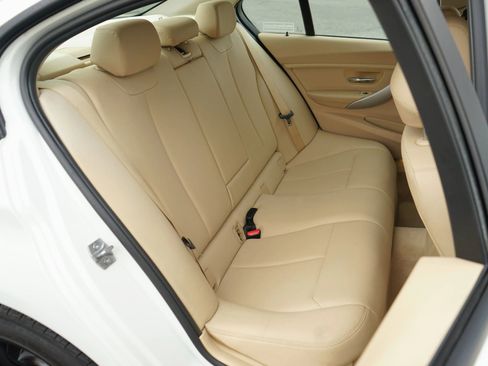 Used 2013 BMW 328i xDrive Sedan image 36