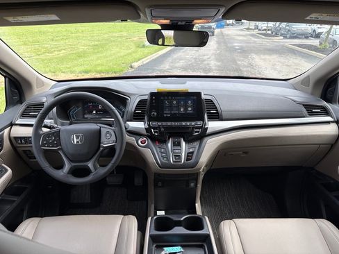 Used 2024 Honda Odyssey EX-L image 21