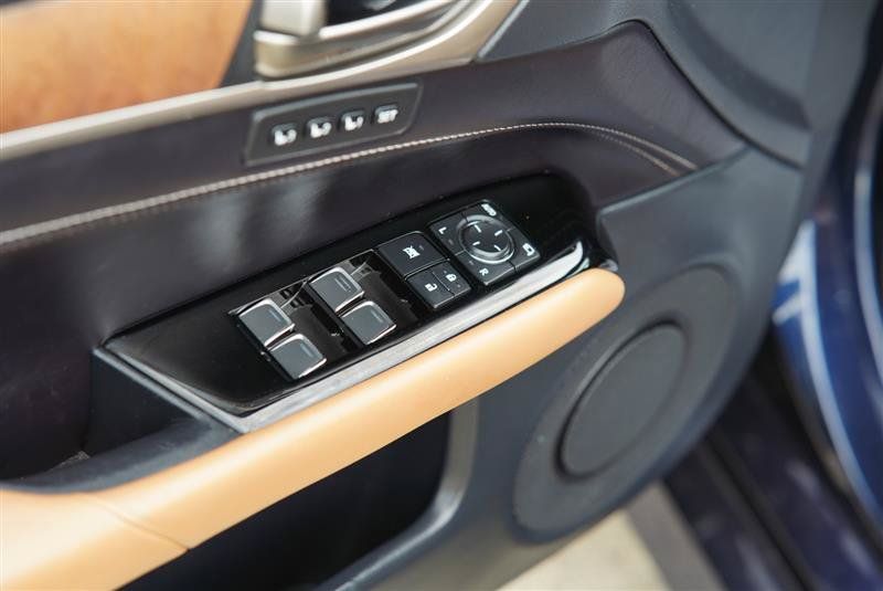 Used 2018 Lexus GS 350 AWD w/ Premium Package image 38