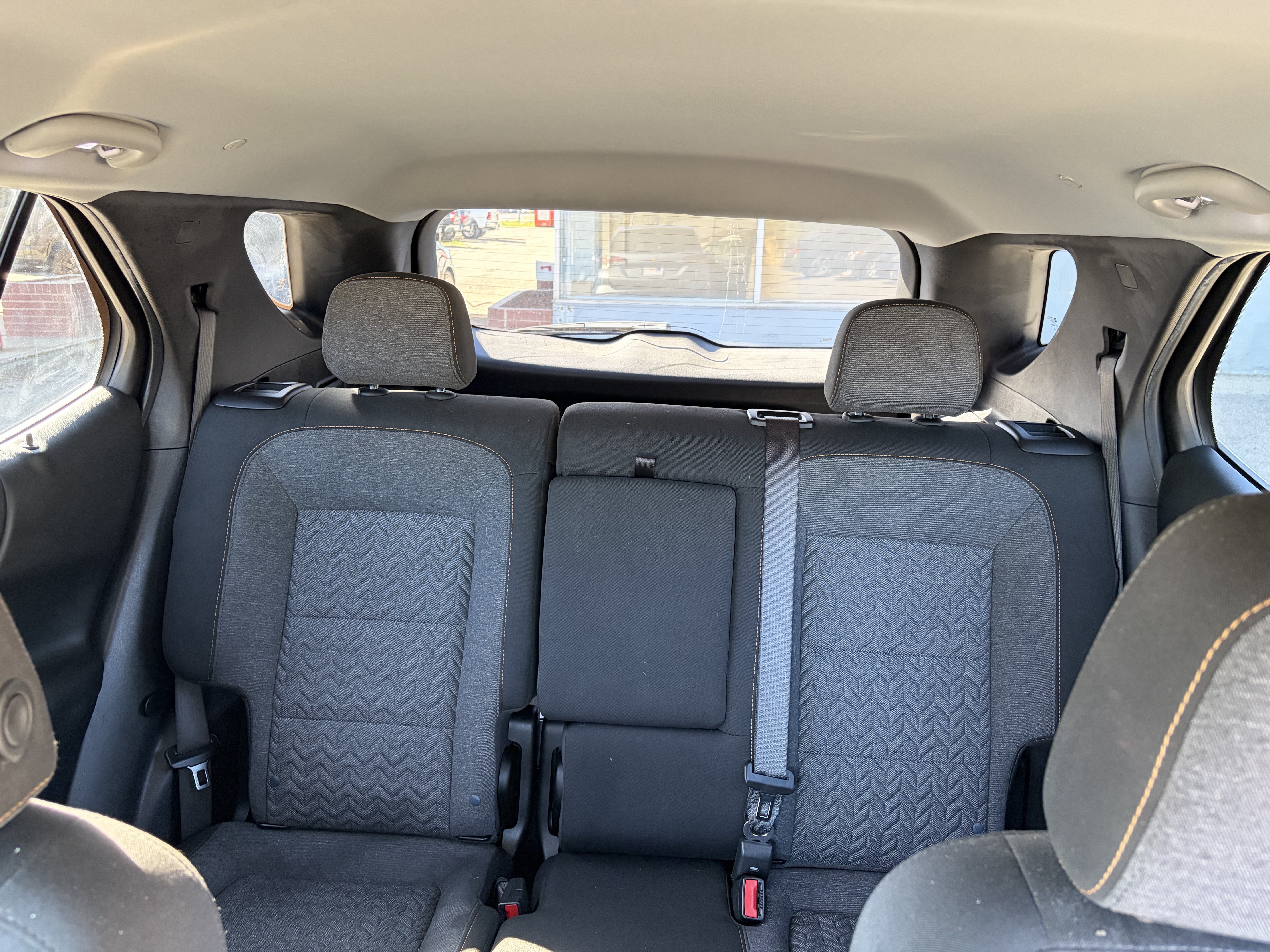 Used 2023 Chevrolet Equinox LT w/ Driver Convenience Package AWD/4WD image 18