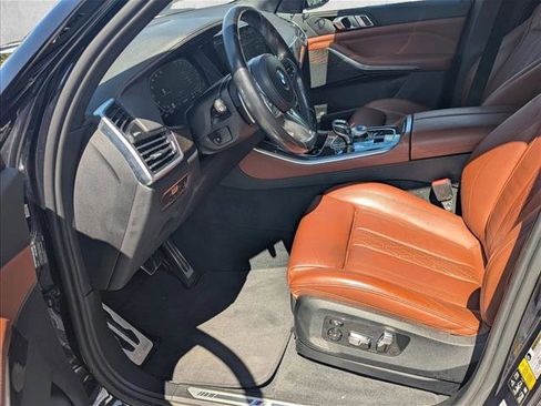 Used 2022 BMW X5 xDrive40i w/ M Sport Package AWD/4WD image 12