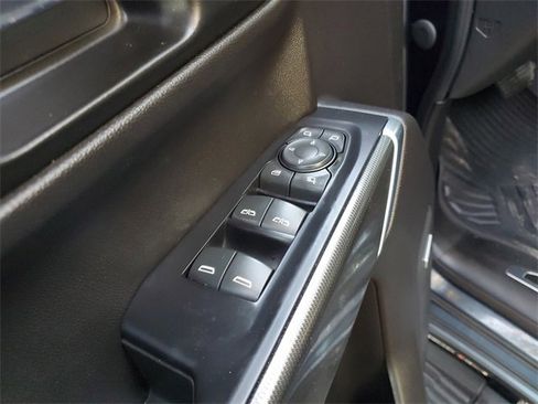 Used 2020 GMC Sierra 1500 AT4 w/ AT4 Premium Package image 18