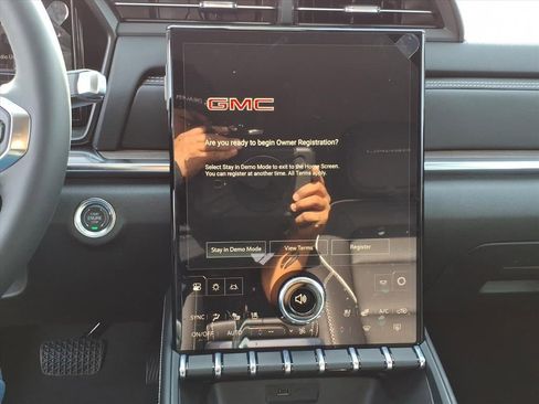 New 2026 GMC Terrain Denali w/ LPO, Floor Liner Package image 19