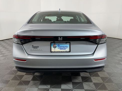 Used 2023 Honda Accord LX image 8