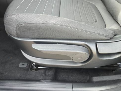 New 2026 Hyundai Santa Cruz SE AWD/4WD image 17