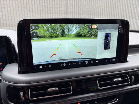 New 2026 Lincoln Aviator AWD image 43