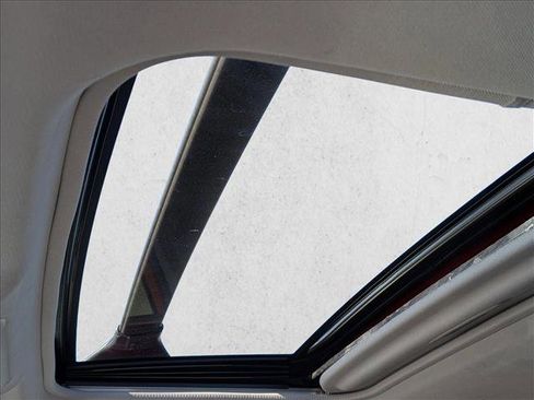 Used 2020 Toyota RAV4 Limited w/ Limited Grade Weather Package image 16