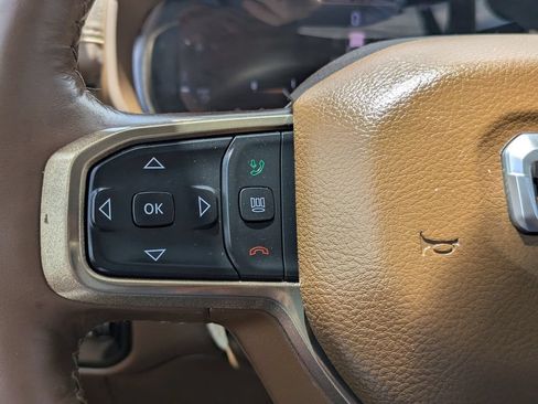 Used 2024 RAM 2500 Limited AWD/4WD image 20