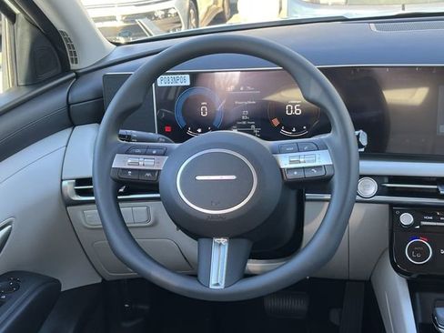 New 2026 Hyundai Tucson SEL image 19