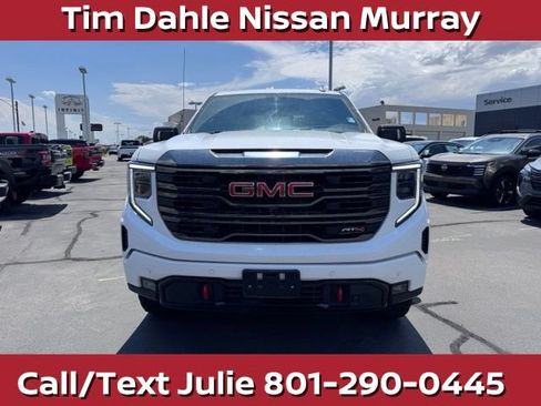 Used 2023 GMC Sierra 1500 AT4 w/ Technology Package AWD/4WD image 3