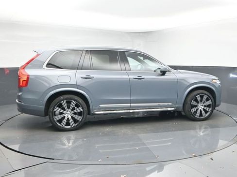 Used 2023 Volvo XC90 T8 Plus image 8