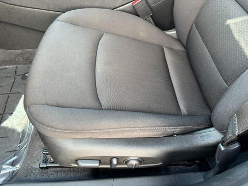 Used 2024 Chevrolet Malibu LT FWD image 21