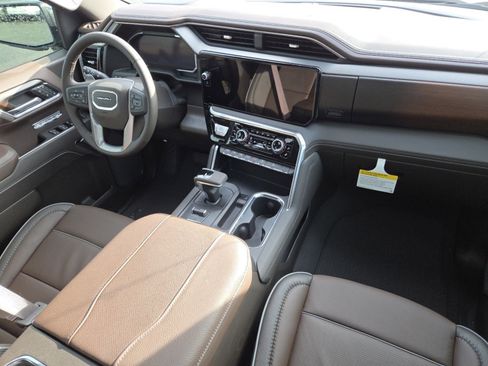 New 2026 GMC Sierra 1500 Denali w/ Denali Reserve Package image 31