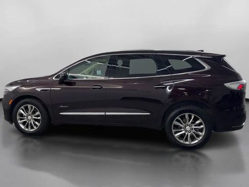 Used 2022 Buick Enclave Avenir w/ Avenir Technology Package AWD/4WD image 5
