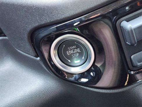 Certified 2025 Chevrolet Silverado 1500 LT Trail Boss w/ Convenience Package II image 22