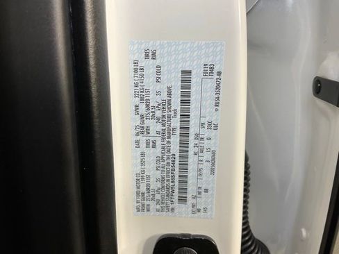 New 2025 Ford F150 Lariat w/ Equipment Group 501A Mid image 27