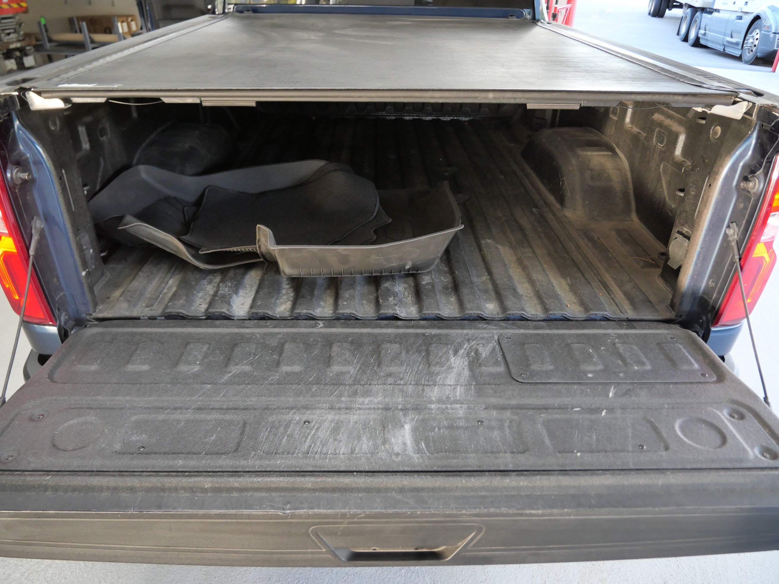 Used 2022 Chevrolet Silverado 3500 High Country w/ Z71 Off-Road Package AWD/4WD image 18