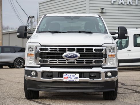 Used 2024 Ford F250 XLT w/ FX4 Off-Road Package image 9