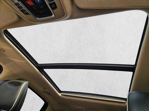Used 2020 RAM 1500 Laramie AWD/4WD image 16