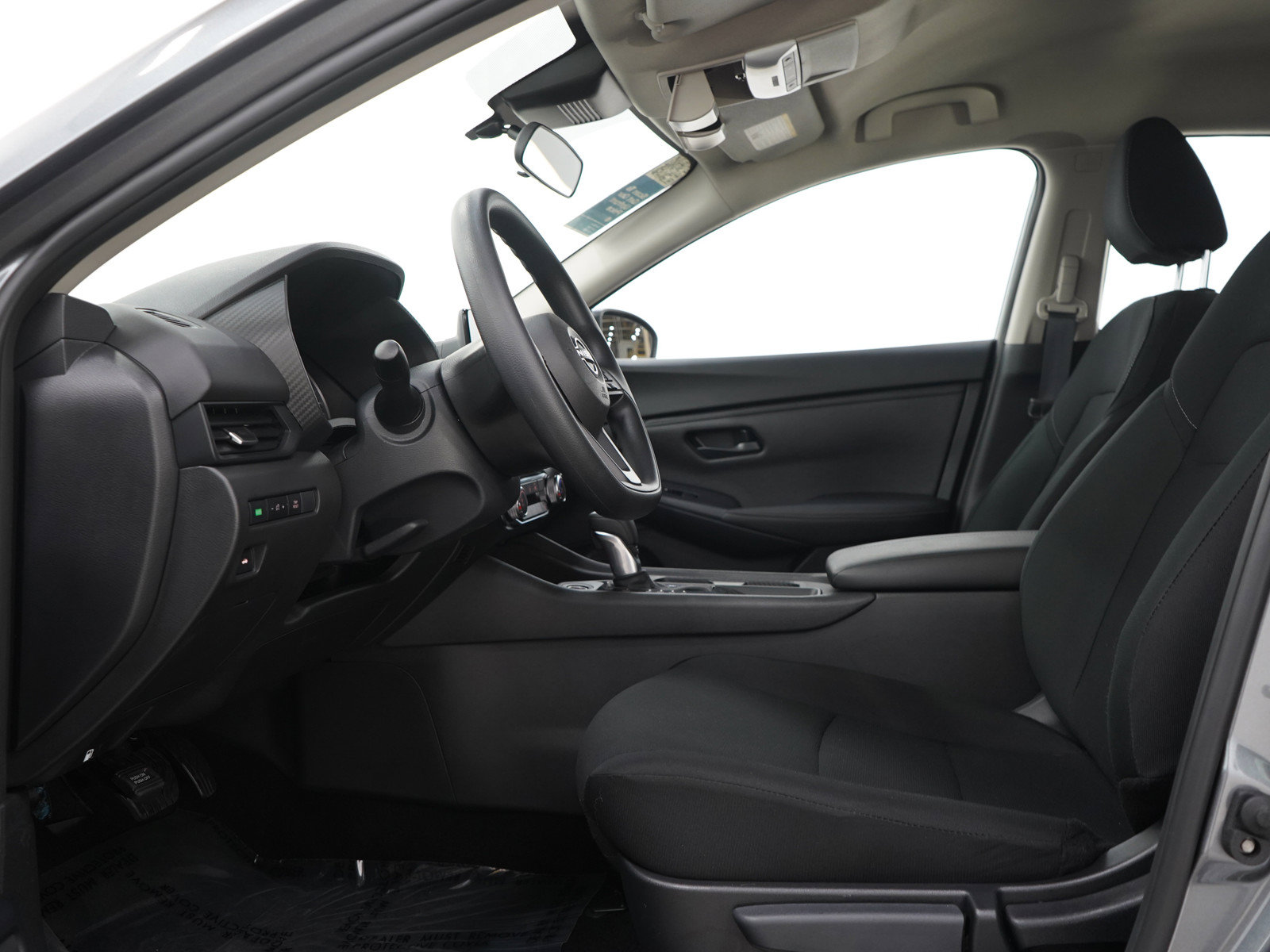 Used 2025 Nissan Sentra S FWD image 22