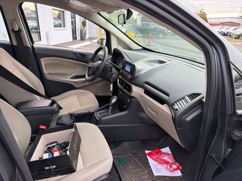 Used 2021 Ford EcoSport S image 9