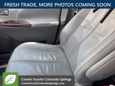 Used 2011 Toyota Sienna XLE AWD/4WD image 9