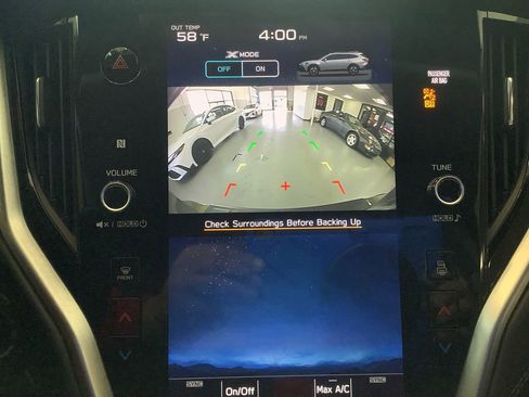 Used 2020 Subaru Outback Premium image 18