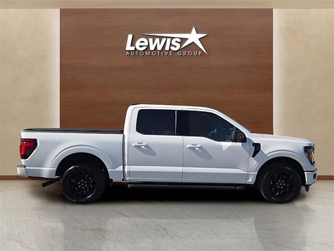Used 2024 Ford F150 XLT w/ XLT Black Appearance Package image 5