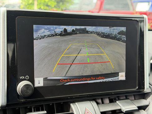Certified 2023 Toyota RAV4 XLE FWD image 17