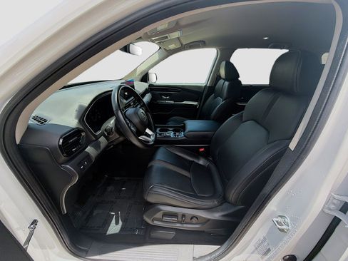 Used 2023 Honda Pilot EX-L image 18