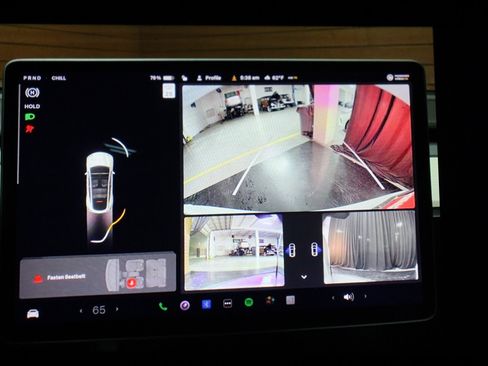 Used 2021 Tesla Model Y Long Range image 2