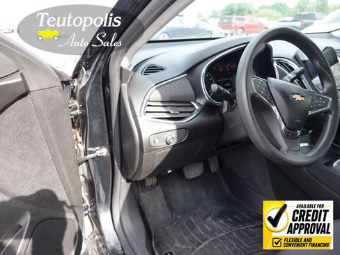 Used 2019 Chevrolet Malibu LT FWD image 18