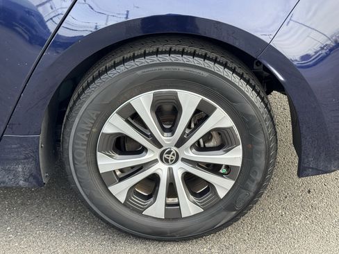 Used 2022 Toyota Corolla LE image 35