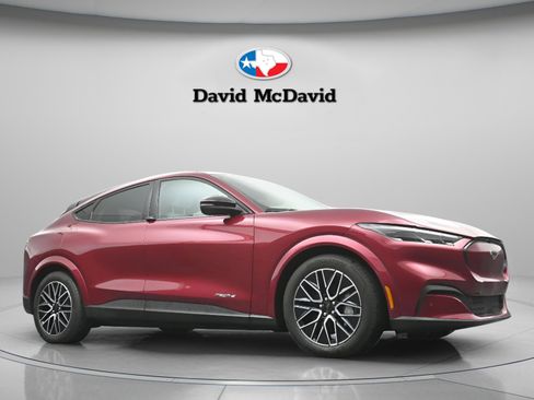 Used 2025 Ford Mustang Mach-E Premium RWD image 26