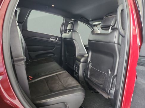 Used 2021 Jeep Grand Cherokee Laredo X AWD/4WD image 18