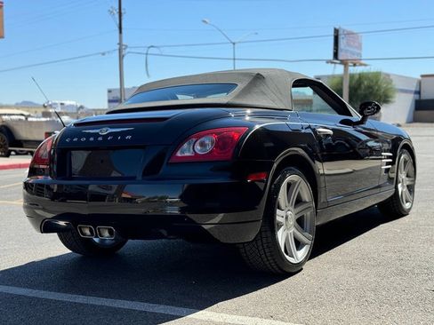 Used 2005 Chrysler Crossfire Limited image 11