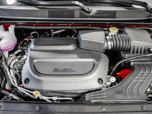 New 2026 Chrysler Pacifica Select image 16