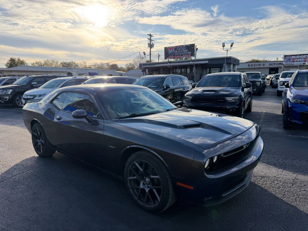 Used 2016 Dodge Challenger R/T Plus RWD image 2