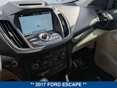 Used 2017 Ford Escape Titanium FWD image 32