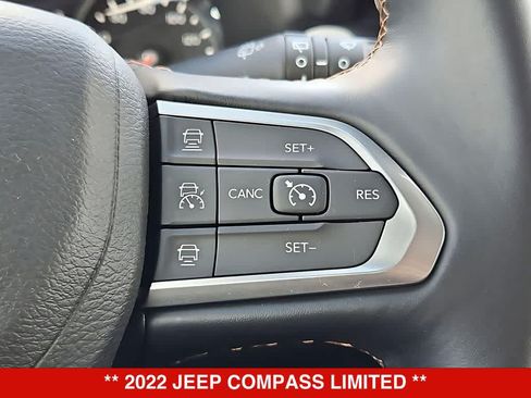 Used 2022 Jeep Compass Limited AWD/4WD image 25